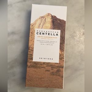 🤎 BNIB SKIN1004 Madagascar Centella Air-Fit Suncream Plus SPF50+
